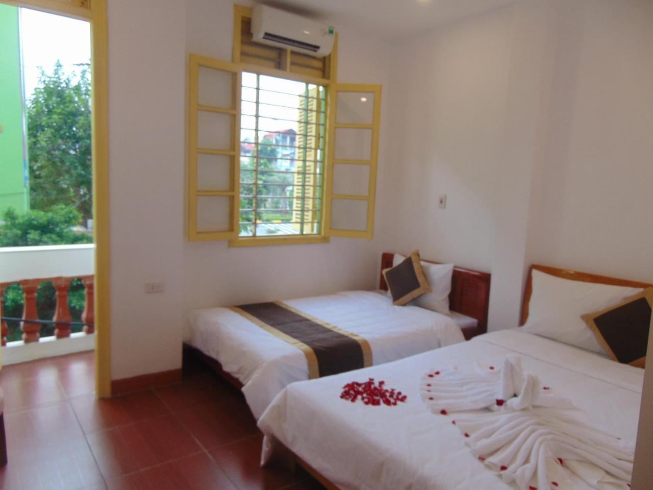 Thanh Huong Hotel Hanoi Exterior photo
