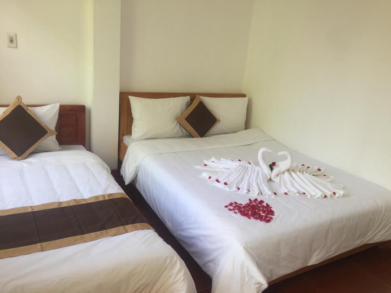 Thanh Huong Hotel Hanoi Exterior photo