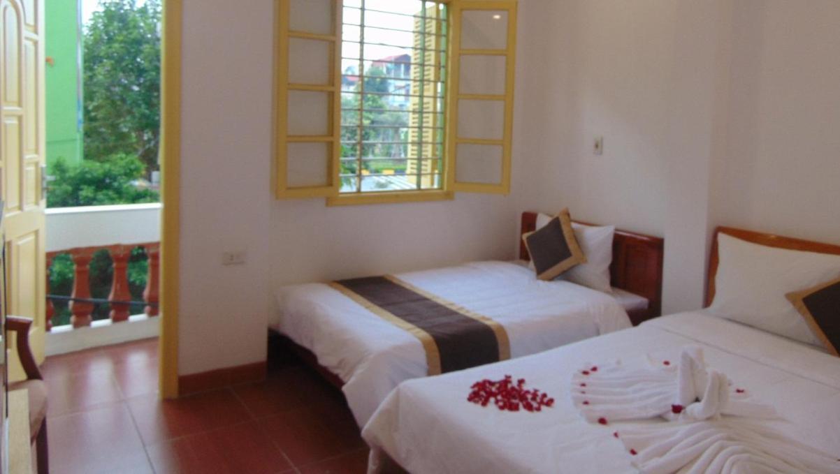 Thanh Huong Hotel Hanoi Exterior photo